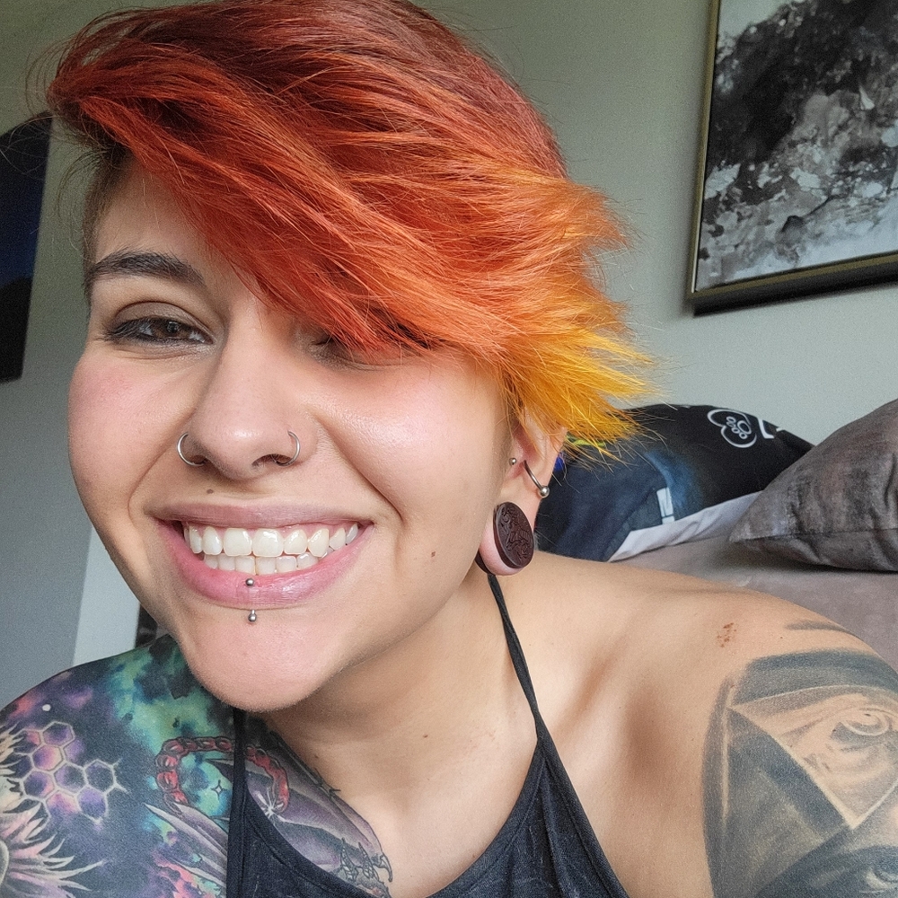 Meet your Posher, Ash